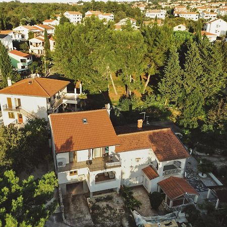 Brand New Apartment In Malinska Exterior photo